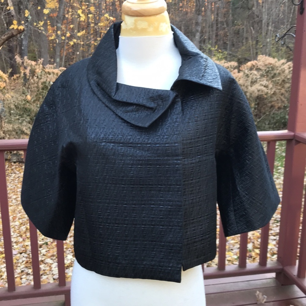 BCBGMAXAZARIA small black glossy collared one button blazer.
